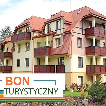 Parkowa Polana Myweek Appartement Polanica-Zdrój Buitenkant foto