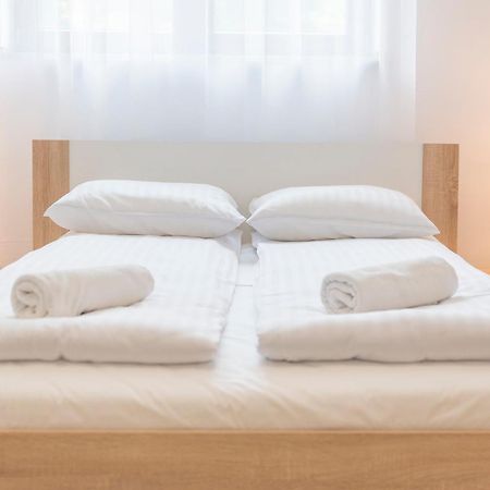 Parkowa Polana Myweek Appartement Polanica-Zdrój Kamer foto