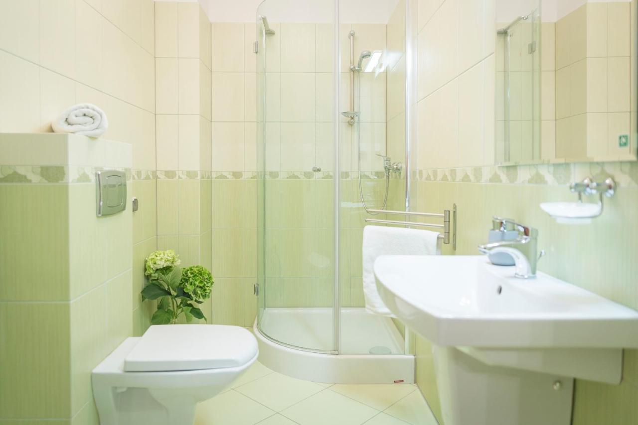 Parkowa Polana Myweek Appartement Polanica-Zdrój Kamer foto