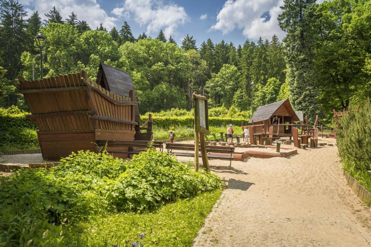 Parkowa Polana Myweek Appartement Polanica-Zdrój Buitenkant foto