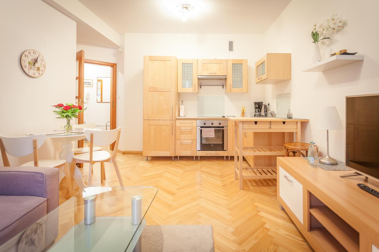 Parkowa Polana Myweek Appartement Polanica-Zdrój Buitenkant foto