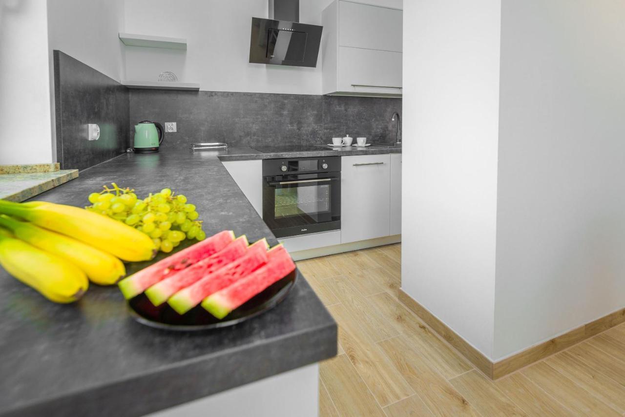 Parkowa Polana Myweek Appartement Polanica-Zdrój Buitenkant foto